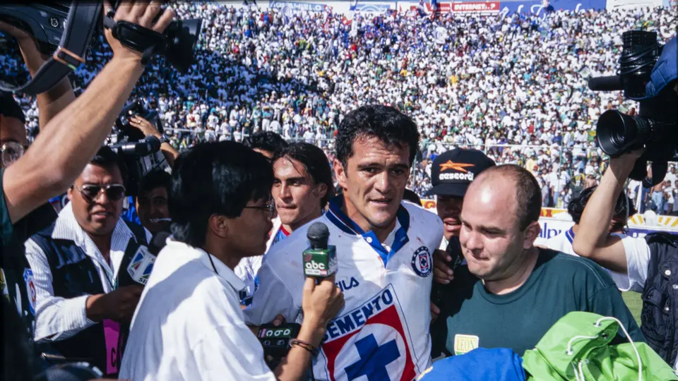Carlos Hermosillo como jugador de Cruz Azul| MEXSPORT