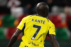 N'Golo Kanté se une finalmente al Fenerbahce | X @ittihad_en