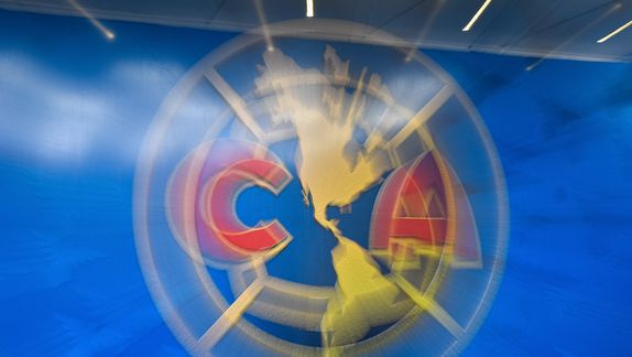 Escudo de América en el Estadio Azteca | IMAGO 7