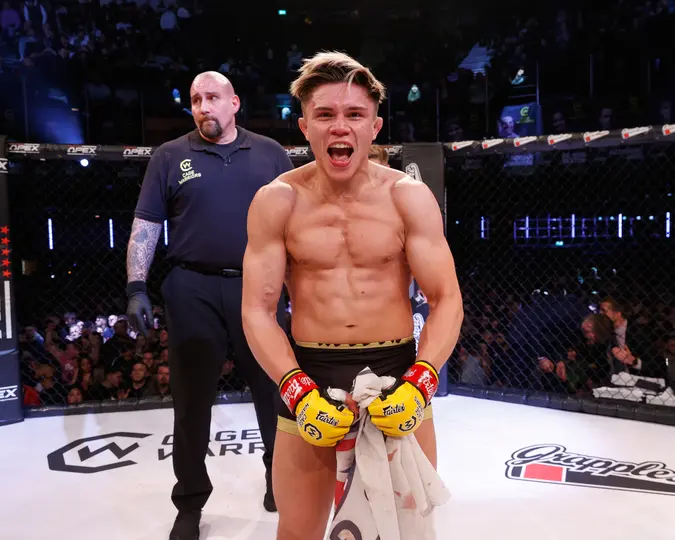 Lone’er Kavanagh| @CageWarriors