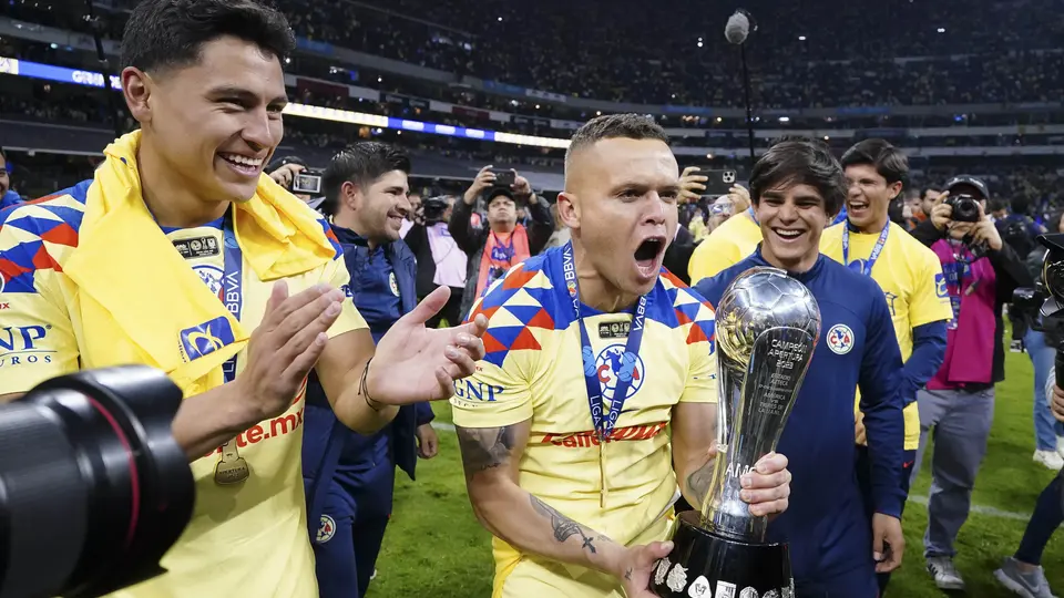 Jonathan Rodríguez campeón con América | IMAGO7