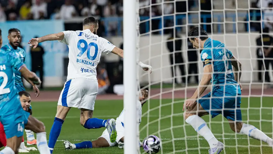 Karim Benzema | @Alhilal_EN