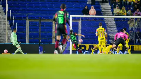 Jairo Torres anotando gol con Juárez en Liga MX I IMAGO7
