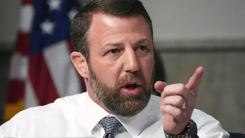 Markwayne Mullin ha sido senador por Oklahoma y anteriormente formó parte de la Cámara de Representantes./ AP