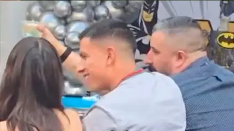 Álvaro Morales festejó con Malagón | CAPTURA