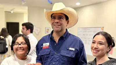 ¿Quién es Bobby Pulido, el cantante tejano que ahora quiere ir al Congreso de EE.UU.?