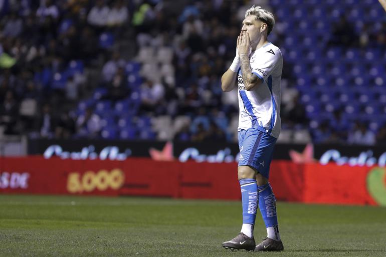 Emiliano Gómez lamenta las fallas de Puebla ante Tigres | IMAGO7