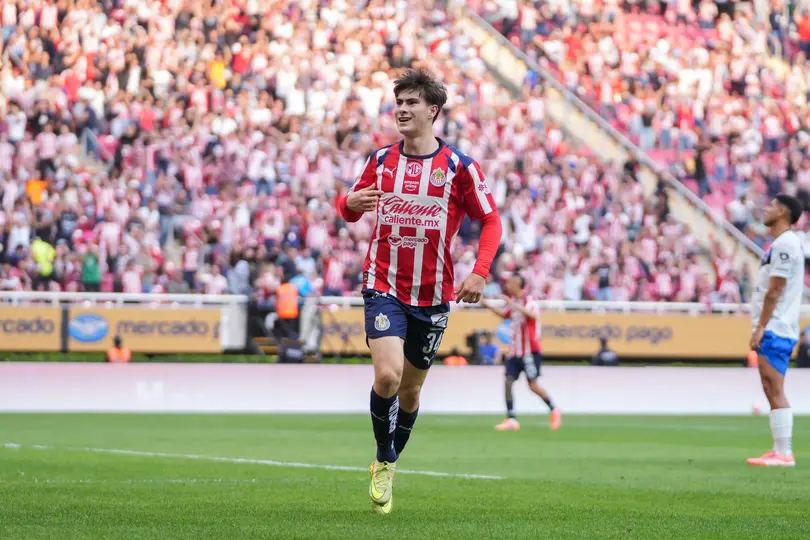 Armando 'Hormiga' González en el último Clásico Tapatío | IMAGO7