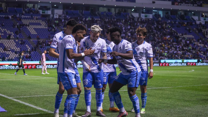 Puebla festeja la anotación con la que vencieron a Tigres | IMAGO7