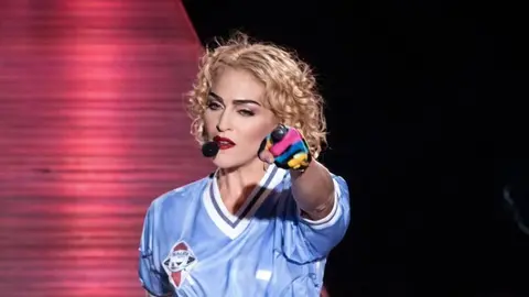 Madonna portando el jersey del Celta de Vigo