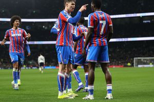 ¡A un paso del descenso! Tottenham Hotspur cae ante Crystal Palace en la jornada 29 de la Premier League