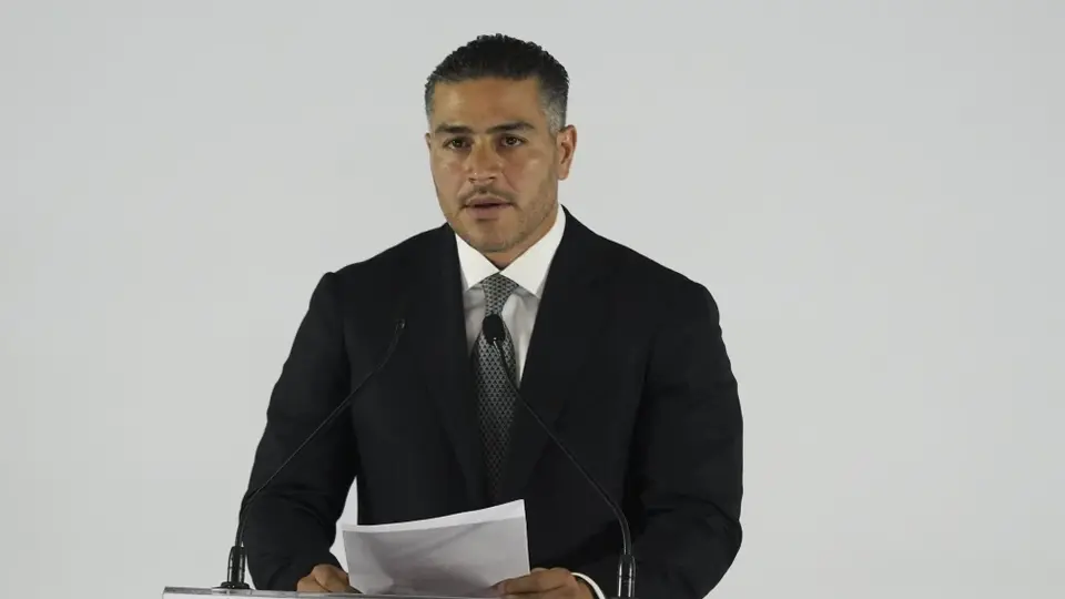 Omar García Harfuch encabezó la reunión con la FIFA para revisar estrategias de seguridad para la Copa del Mundo 2026./ AP