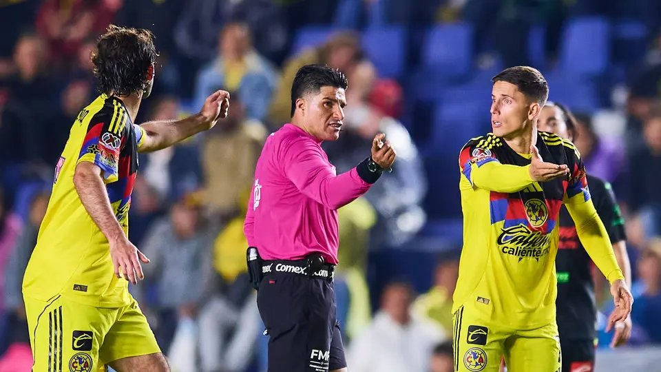 Criticaron el arbitraje de Maximiliano Quintero | MEXSPORT