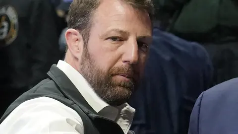 El funcionario estadounidense arribó alrededor de las 11:24 horas acompañado de un convoy de seguridad. / AP