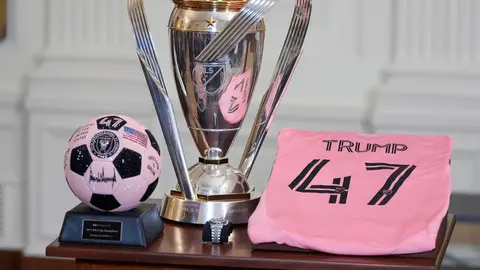 Inter Miami le entregó un par de regalos a Donald Trump | AP