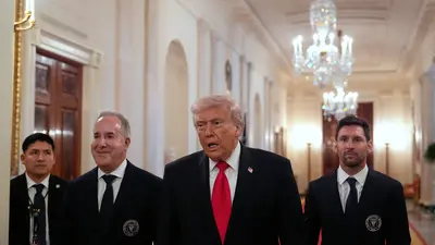 "Mi hijo es muy fan tuyo y de Ronaldo", Trump al recibir a Lionel Messi e Inter Miami en la Casa Blanca