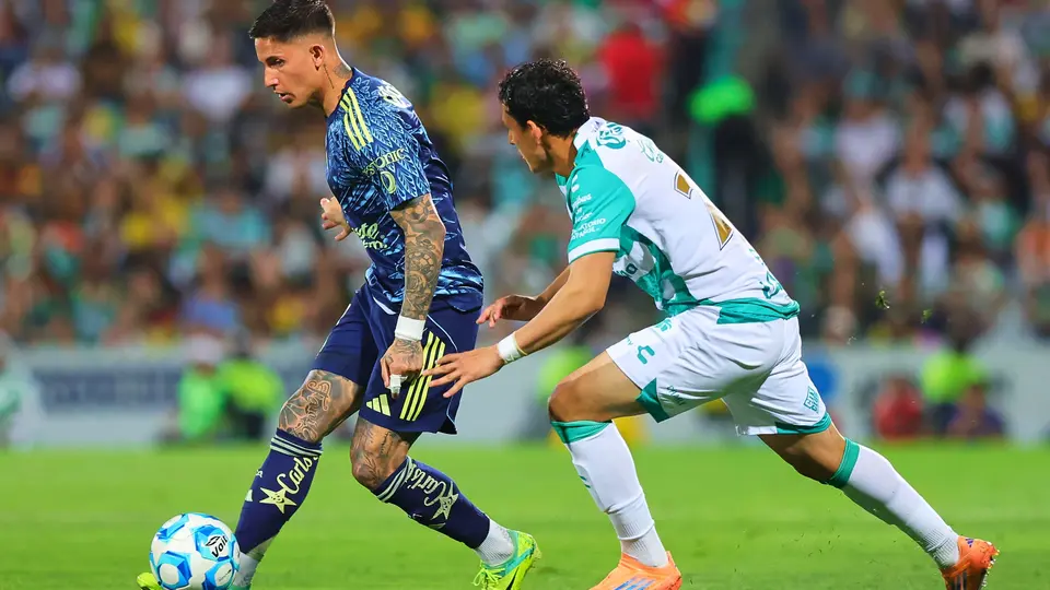 Kevin Picon en el partido Santos vs. América | MEXSPORT
