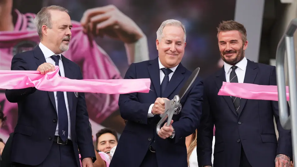 Inauguración del NU Stadium I AP