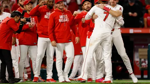 Novena de Los Angeles Angels I AP