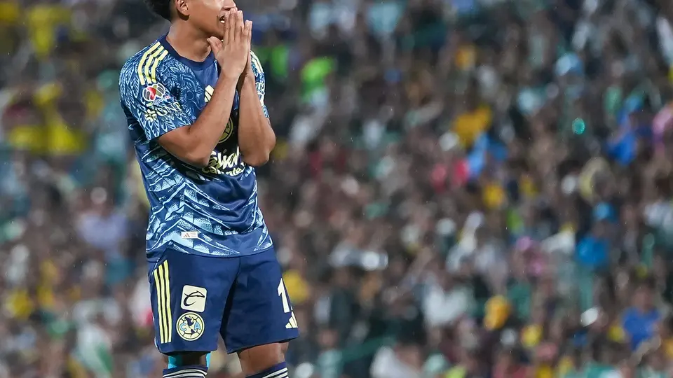 Isaías Violante, jugador del América I IMAGO7