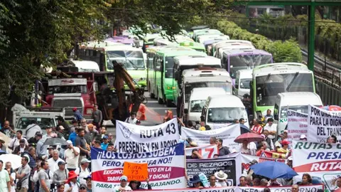 Paro nacional de transportistas y agricultores 6 de abril 2026: carreteras afectadas y mega bloqueos en México