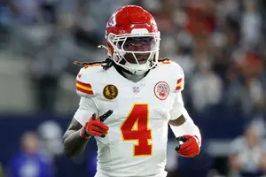 Rashee Rice, receptor de Kansas City, no será castigado por la NFL pese a ser acusado por violencia doméstica