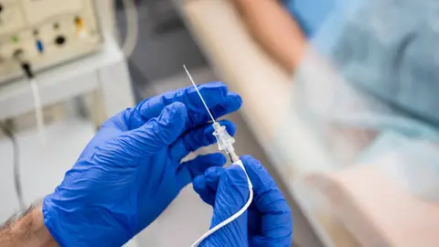 Presuntamente cinco personas murieron tras aplicarse sueros vitaminados en una clínica privada de Hermosillo. / iStock