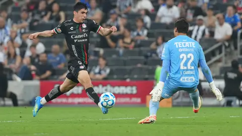 Victoria de San Luis ante Rayados en la ornada 13 de la Liga MX I IMAGO7