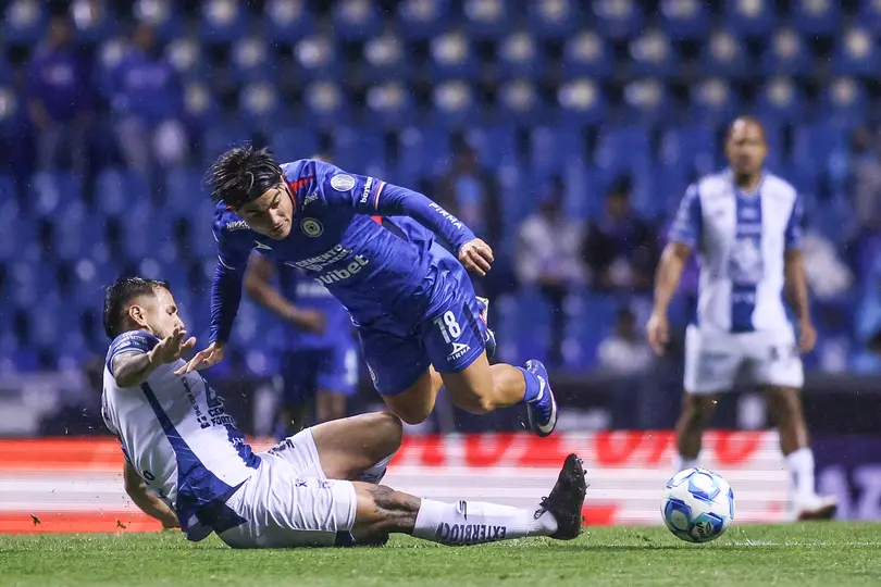 Acciones del Cruz Azul vs Pachuca | IMAGO7
