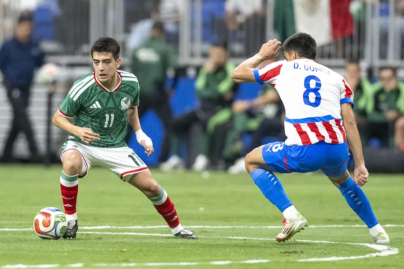 Gilberto Mora con la Selección Mexicana | IMAGO 7