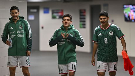 Raúl Jiménez, Gilberto Mora y Obed Vargas con la Selección Mexicana | IMAGO 7