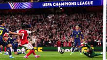 Bukayo Saka en el partido de Arsenal contra Atlético de Madrid en la Champions League | AP