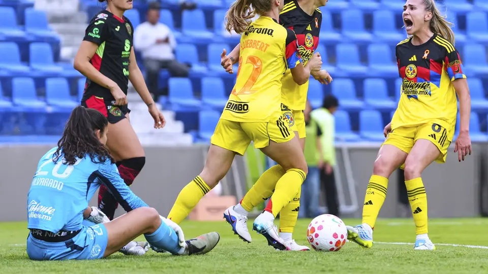 Jugadoras de América en celebración contra FC Juárez en la Liguilla del Clausura 2026 de la Liga MX Femenil | IMAGO 7