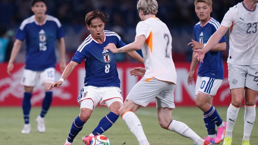 Takefusa Kubo en el amistoso de la Selección de Japón contra Islandia | AP
