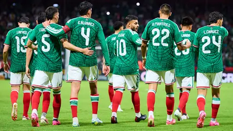 ¿Se dará el milagro? Bruja lanza inesperada predicción sobre México y el Quinto Partido