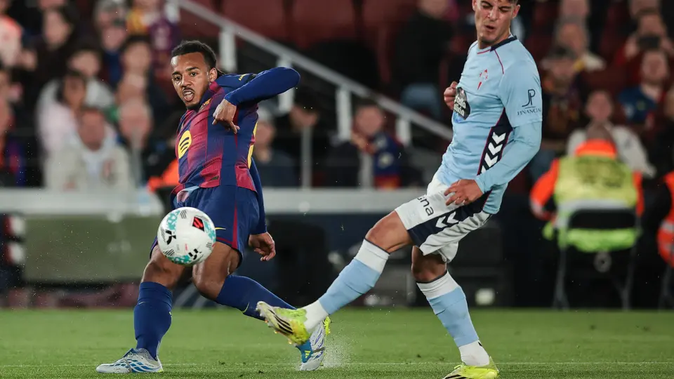 Jules Koundé con Barcelona en la Temporada 2025-26 | MEXSPORT