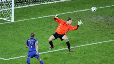 Alessandro del Piero le anota a Alemania en 2006. l AFP