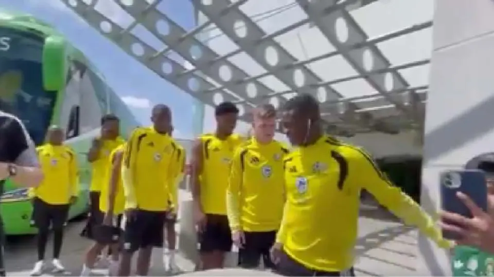 Selección de Sudáfrica con aficionado | CAPTURA DE PANTALLA