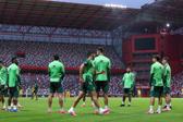 ¡Con un '11' de lujo! Javier Aguirre pone a lo mejor ante Serbia