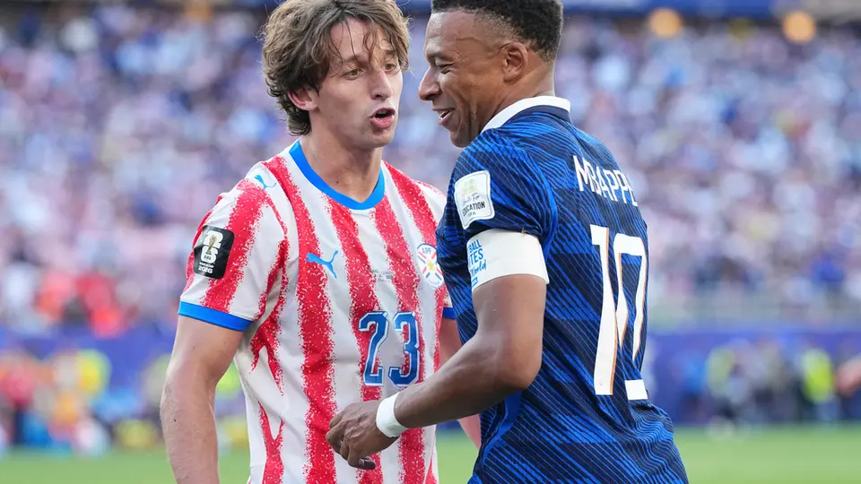 Francia vs. Paraguay | AP
