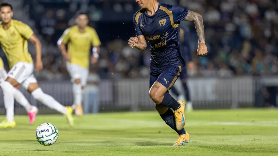 Robert Morales en pretemporada | x: @PumasMX