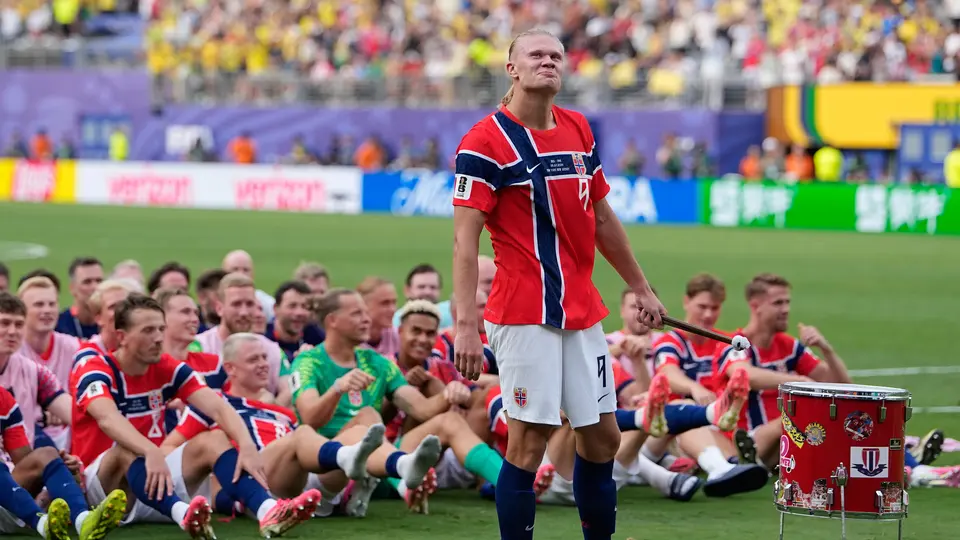 Noruega tras la victoria ante Brasil | AP