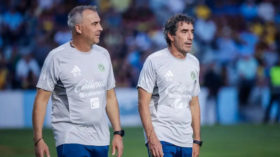 Guillermo Almada como entrenador del América | x:@ClubAmerica