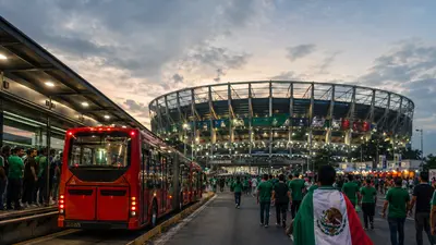 México vs Inglaterra: Metro y Metrobús extienden horario, estas líneas cerrarán más tarde