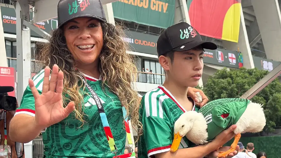 Las mejores fotos de la afición en el Estadio Ciudad de México previo al México vs Inglaterra