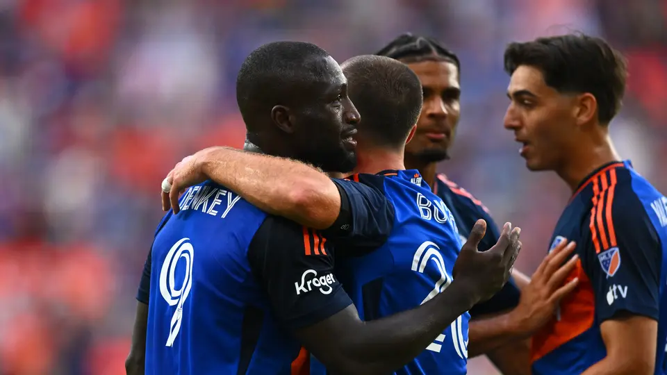 Jugadores de Cincinnati celebrando una anotación | AP