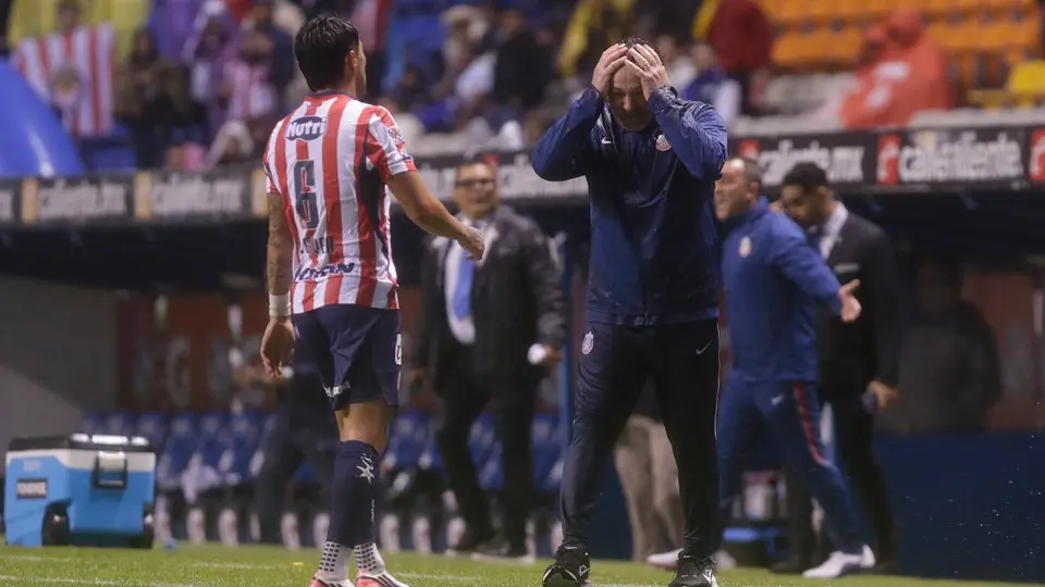 Gabriel Milito con Chivas | IMAGO 7