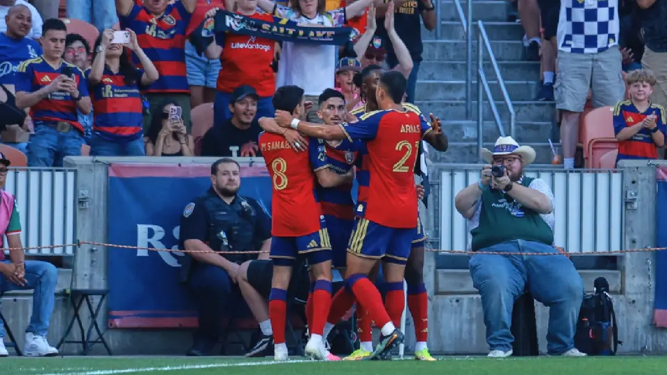 Jugadores de Salt Lake celebrando gol ante Tigres en Leagues Cup | MEXSPORT