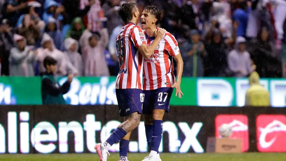Jugadores de Chivas en el Apertura 2026 de la Liga MX | IMAGO 7