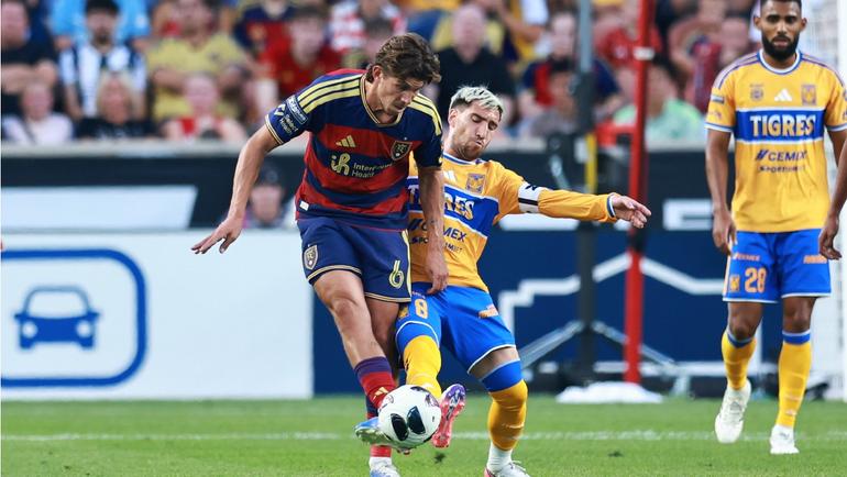 Fernando Gorriarán en el partido entre Tigres y Real Salt Lake | MEXSPORT